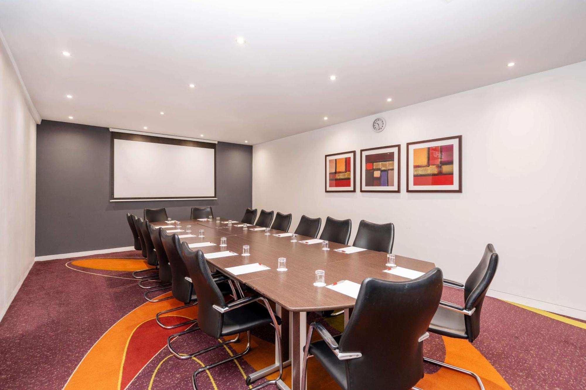 London Twickenham Stadium Hotel, A Member Of Radisson Individuals Εξωτερικό φωτογραφία